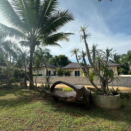 Thip Siam Village Ao Nam Mao Eksteriør billede