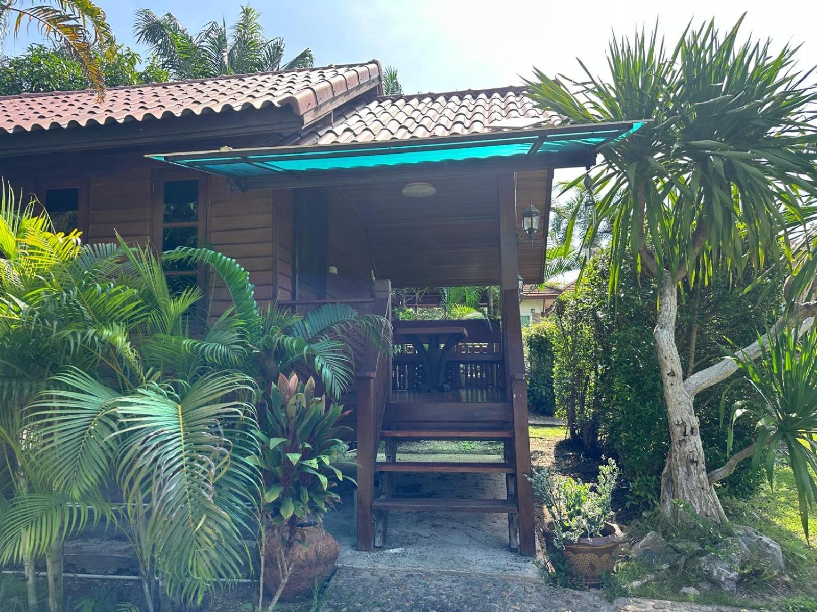 Thip Siam Village Ao Nam Mao Eksteriør billede