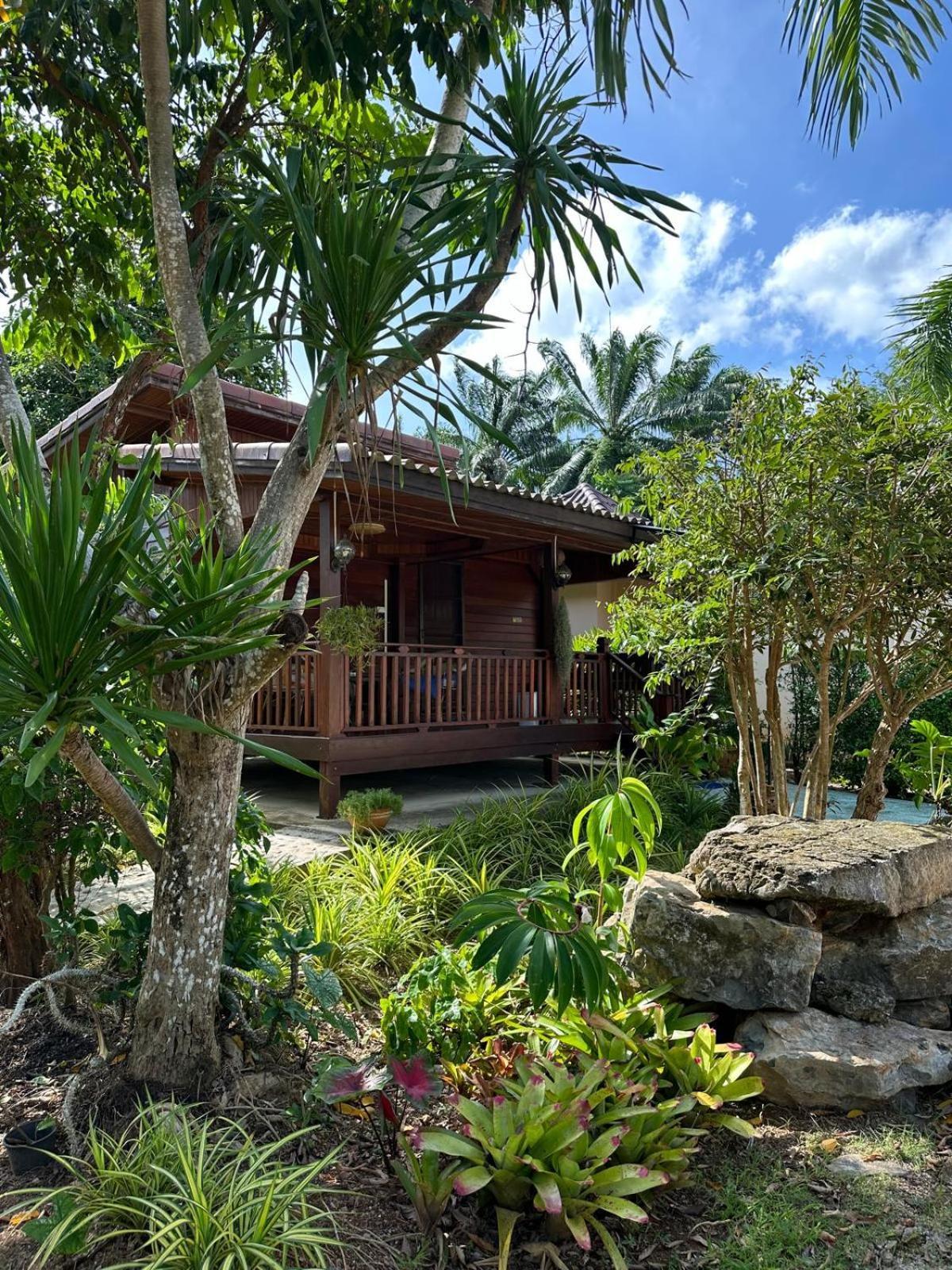Thip Siam Village Ao Nam Mao Eksteriør billede
