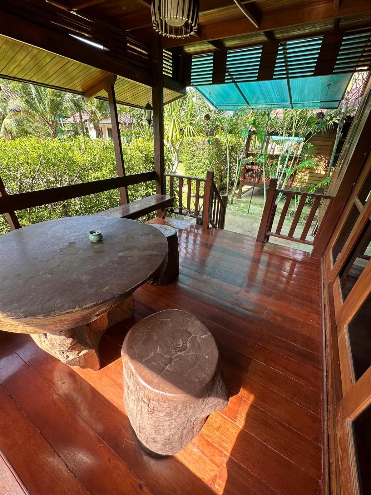 Thip Siam Village Ao Nam Mao Eksteriør billede