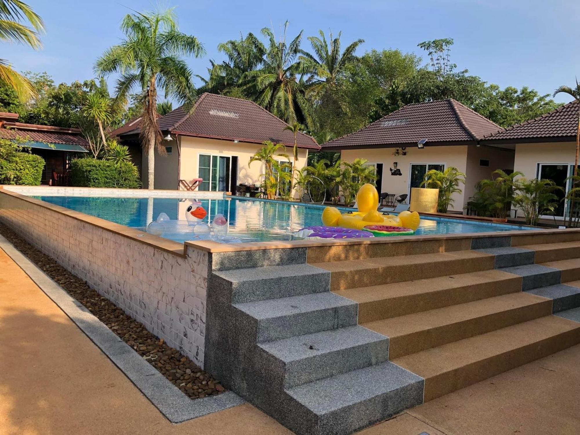 Thip Siam Village Ao Nam Mao Eksteriør billede